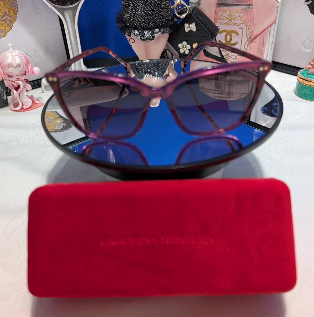 Carolina Herrera Violet Havana Cat Eye Sunglasses Inc Case And Dust Cloth NEW🔥